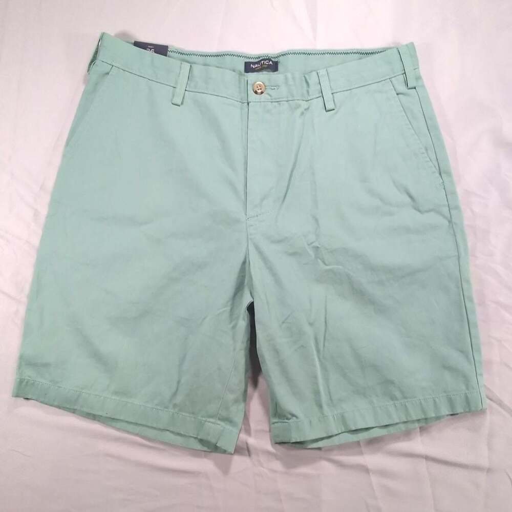 Nautica True Khaki Short, Classic Fit, Waist 36